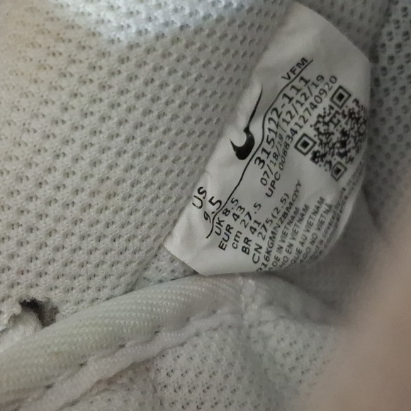 Nike Air Force 1 Low White Sneakers - Picture 5 of 6